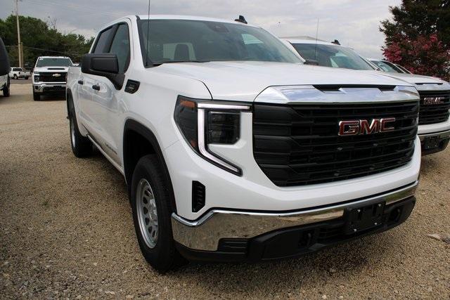 new 2025 GMC Sierra 1500 car, priced at $42,155
