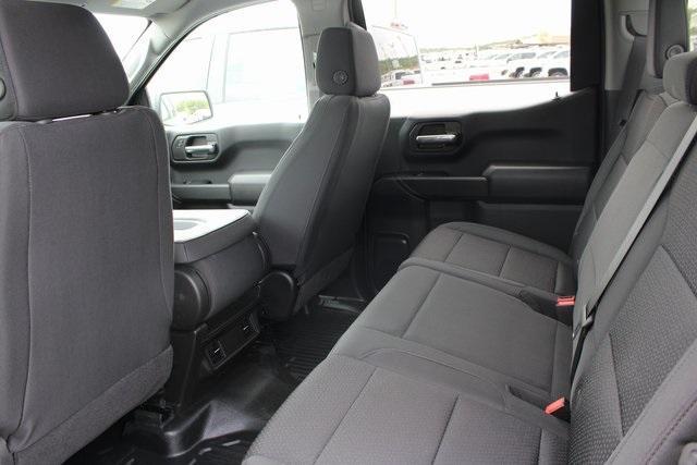 new 2025 GMC Sierra 1500 car, priced at $42,155