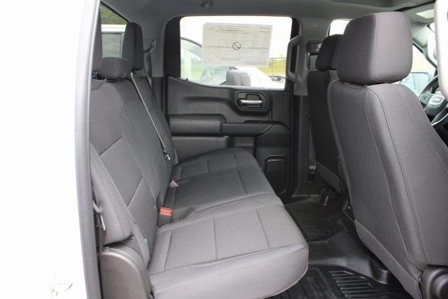 new 2025 GMC Sierra 1500 car, priced at $42,155