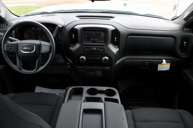 new 2025 GMC Sierra 1500 car, priced at $42,155