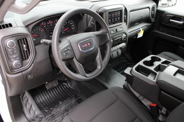 new 2025 GMC Sierra 1500 car, priced at $42,155