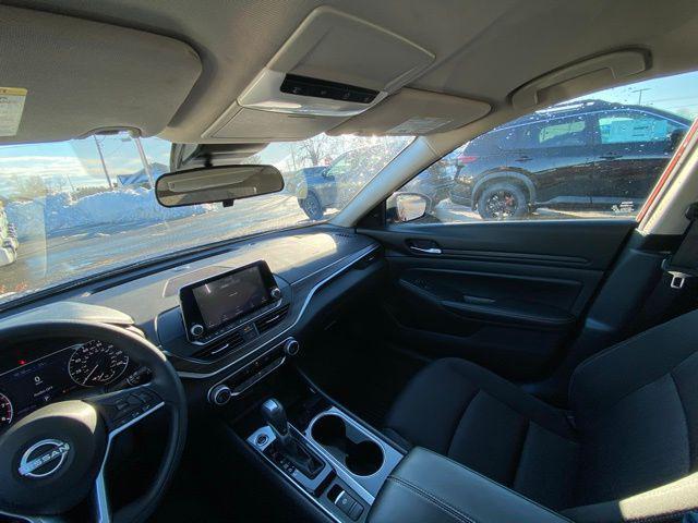 used 2024 Nissan Altima car, priced at $21,409