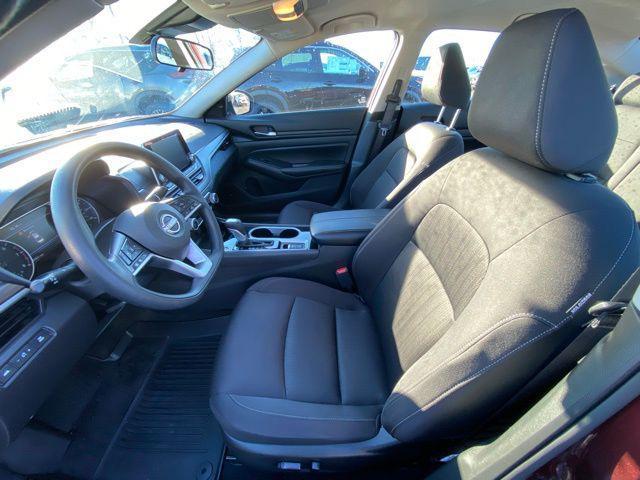 used 2024 Nissan Altima car, priced at $21,409