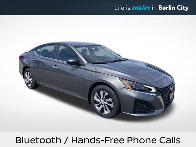 new 2025 Nissan Altima car, priced at $24,400