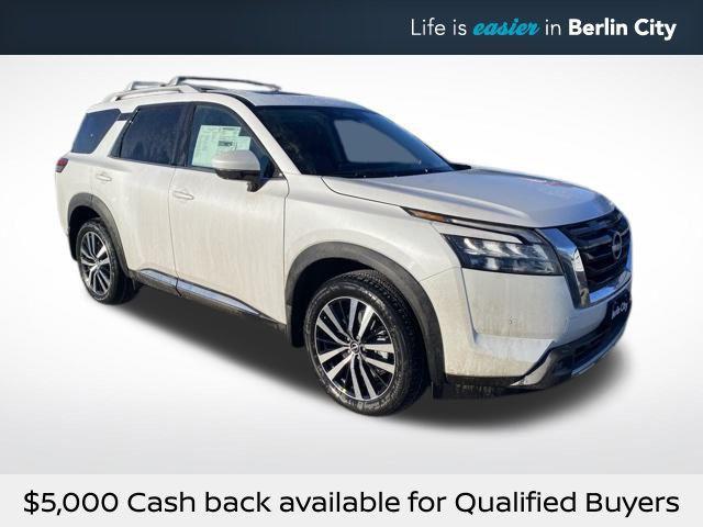 new 2025 Nissan Pathfinder car, priced at $46,832