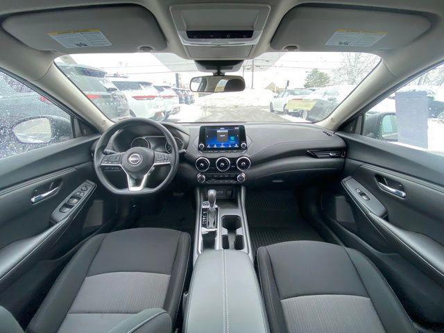 new 2025 Nissan Sentra car, priced at $22,111