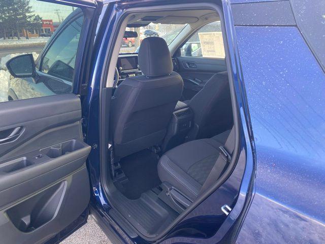 new 2025 Nissan Pathfinder car, priced at $36,806