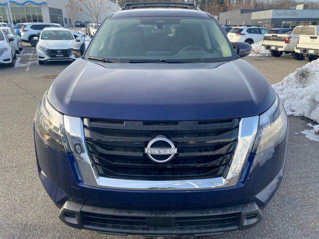new 2025 Nissan Pathfinder car, priced at $36,806