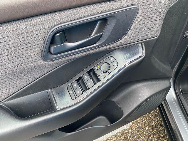 used 2023 Nissan Rogue car, priced at $19,266