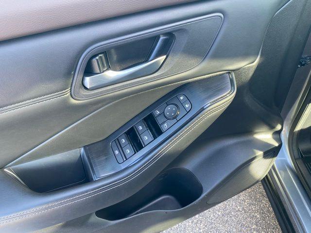 used 2023 Nissan Rogue car, priced at $22,105