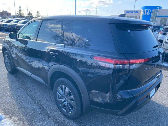 new 2026 Nissan Pathfinder car, priced at $39,675