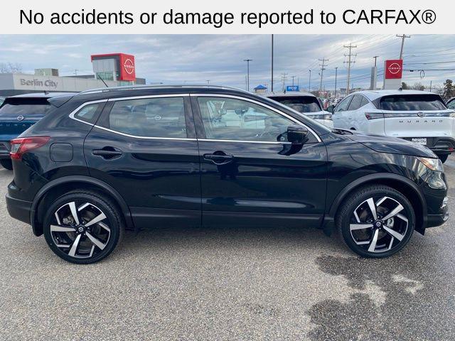 used 2022 Nissan Rogue Sport car, priced at $21,796