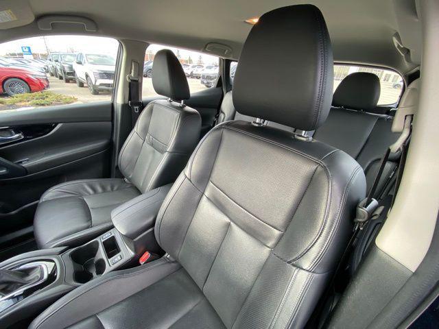 used 2022 Nissan Rogue Sport car, priced at $21,796