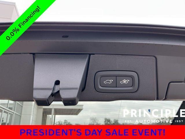 new 2026 Volvo XC60 car, priced at $57,985