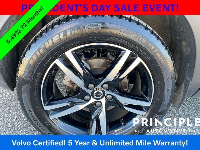 used 2025 Volvo XC40 car, priced at $29,968