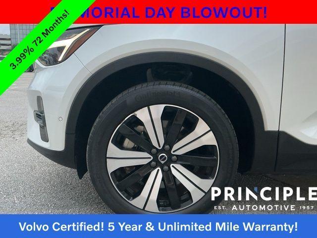 used 2023 Volvo C40 Recharge Pure Electric car, priced at $25,968