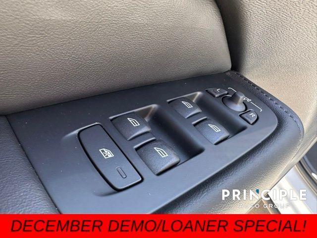 new 2025 Volvo XC60 Plug-In Hybrid car, priced at $51,900