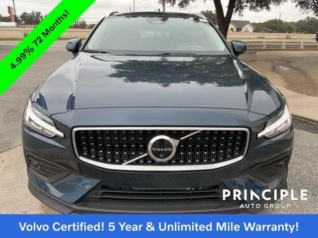 used 2025 Volvo V60 Cross Country car, priced at $35,962