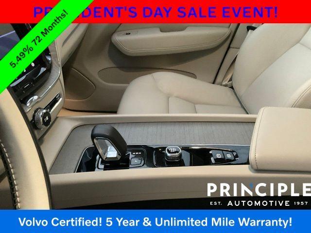 used 2023 Volvo XC60 car, priced at $30,968