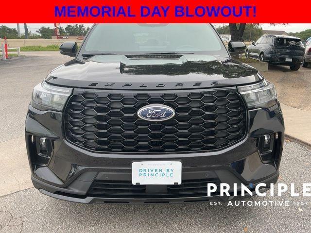 used 2026 Ford Explorer car, priced at $43,968