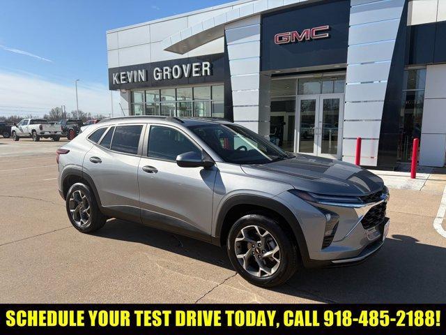 used 2025 Chevrolet Trax car, priced at $24,975