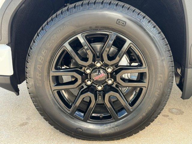 new 2025 GMC Sierra 1500 car, priced at $46,309