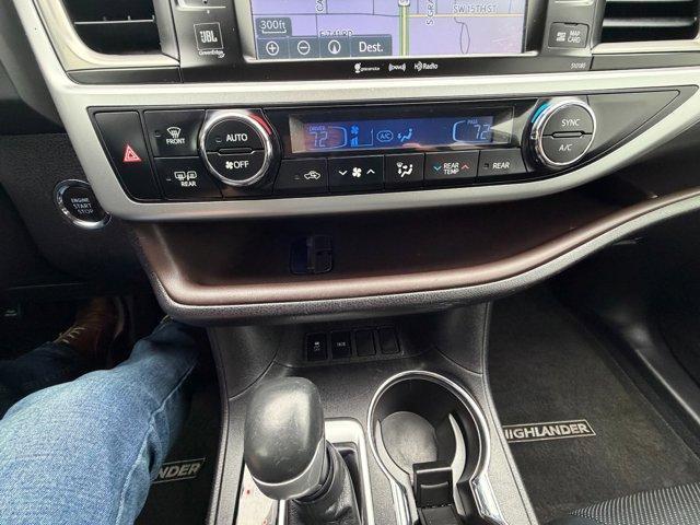 used 2018 Toyota Highlander car, priced at $21,750