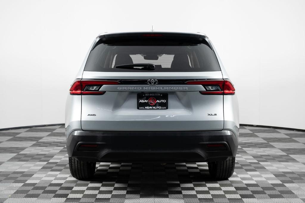 used 2025 Toyota Grand Highlander car, priced at $43,995