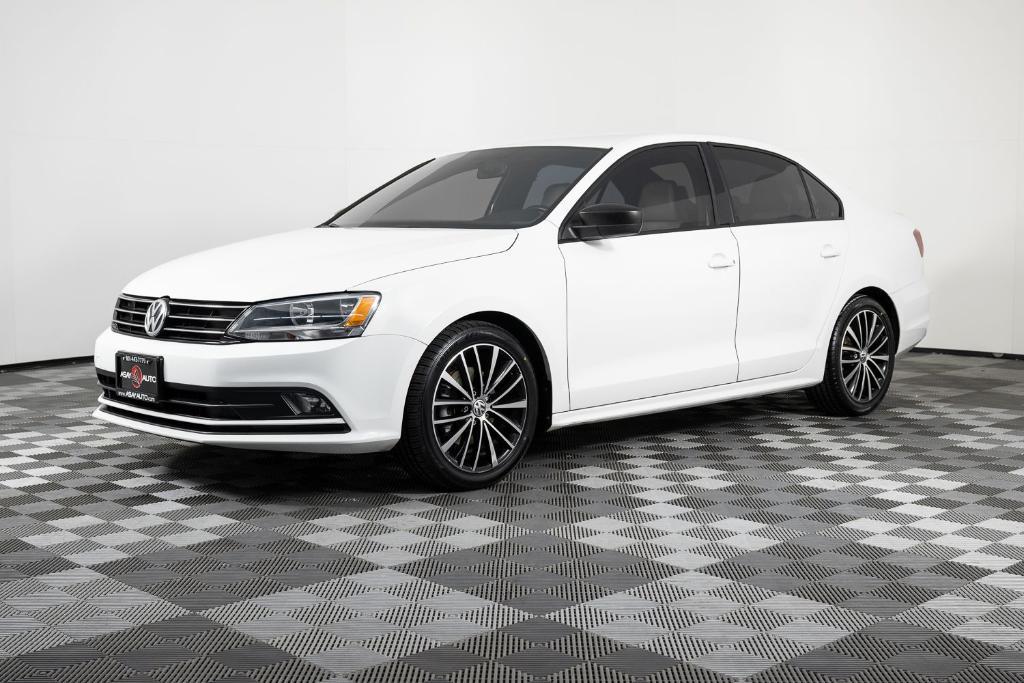 used 2016 Volkswagen Jetta car, priced at $10,495