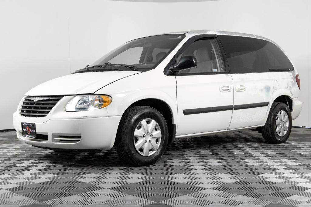 used 2006 Chrysler Town & Country car, priced at $3,995