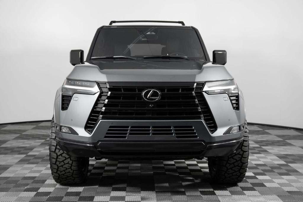 used 2025 Lexus GX 550 car, priced at $99,995