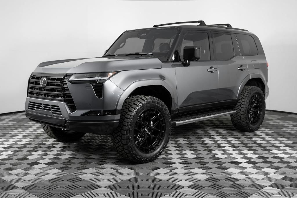 used 2025 Lexus GX 550 car, priced at $99,995