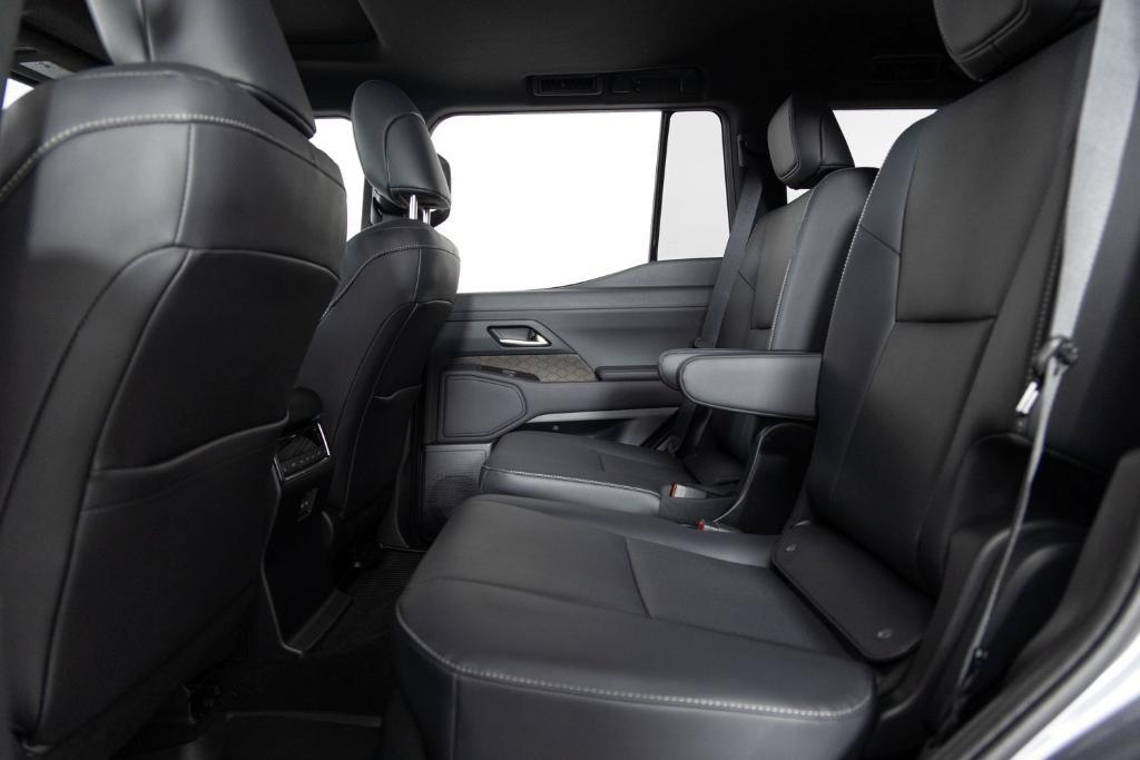 used 2025 Lexus GX 550 car, priced at $99,995