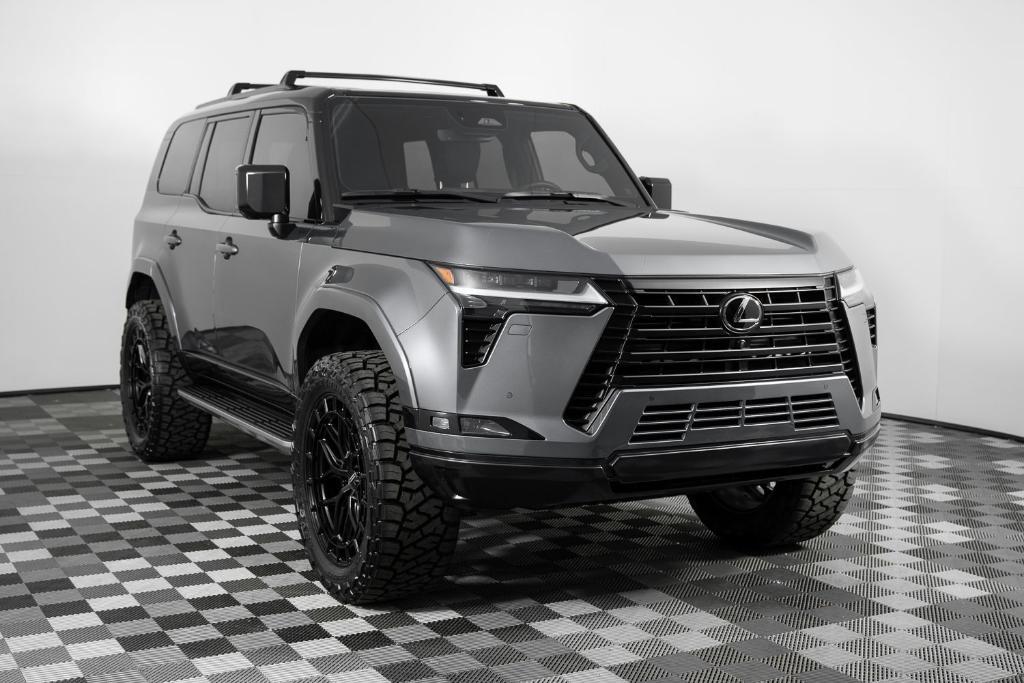 used 2025 Lexus GX 550 car, priced at $99,995