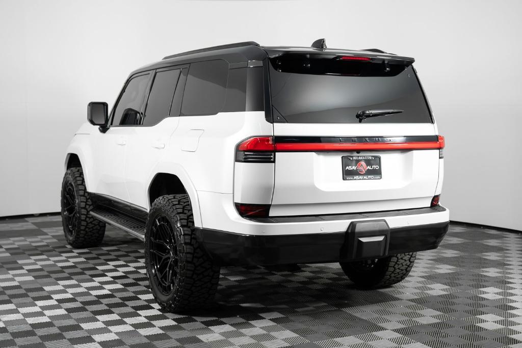 used 2025 Lexus GX 550 car, priced at $102,495