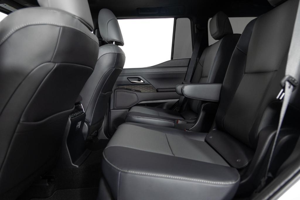 used 2025 Lexus GX 550 car, priced at $102,495