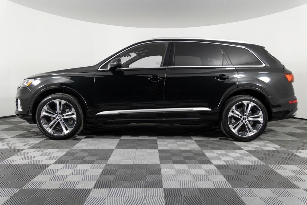 used 2022 Audi Q7 car, priced at $29,995