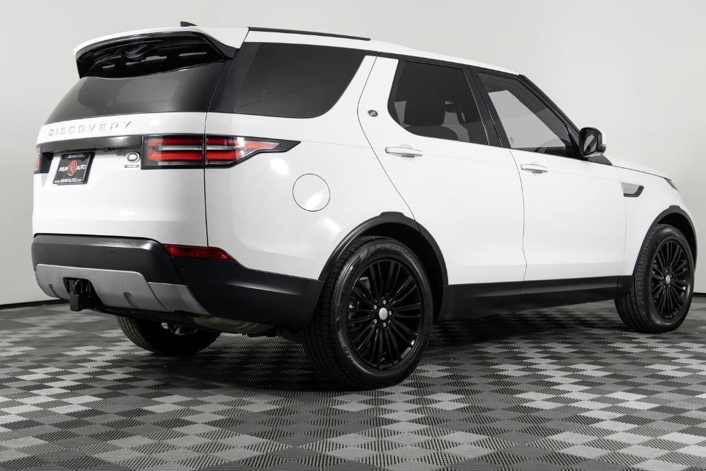 used 2017 Land Rover Discovery car, priced at $13,995