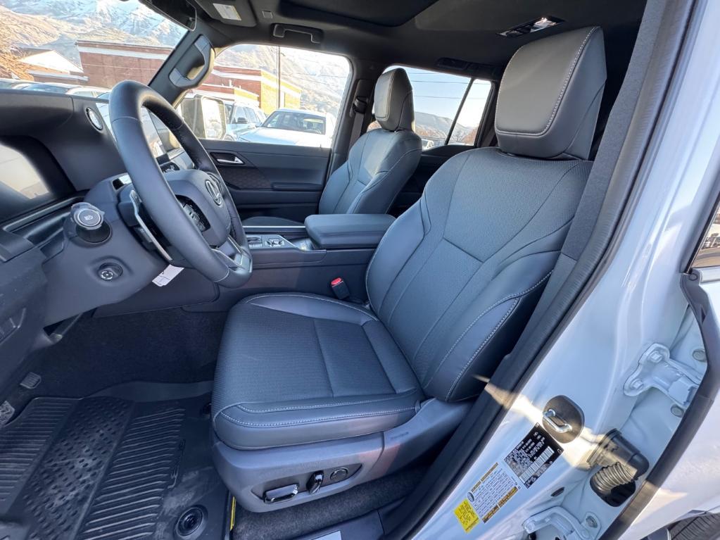 used 2026 Lexus GX 550 car