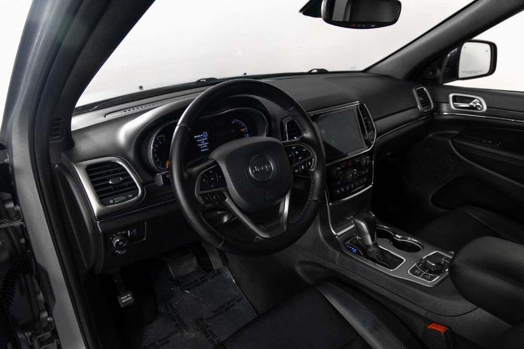 used 2021 Jeep Grand Cherokee car, priced at $21,995