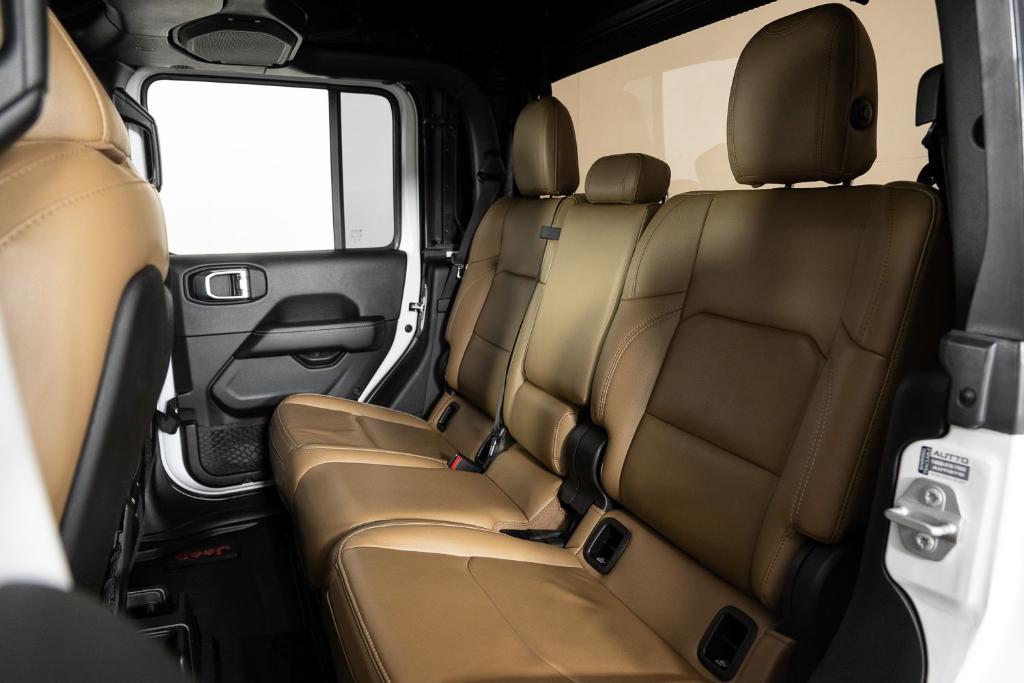 used 2020 Jeep Gladiator car, priced at $33,495