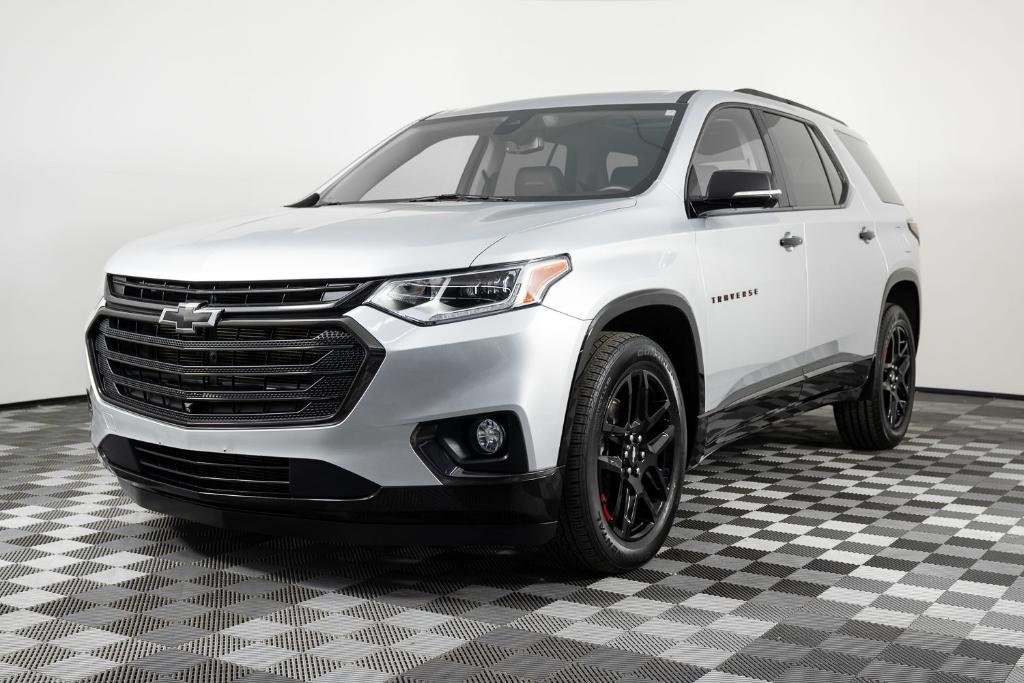 used 2020 Chevrolet Traverse car, priced at $24,495