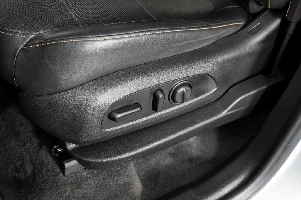 used 2020 Chevrolet Traverse car, priced at $24,495