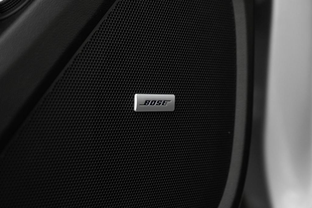 used 2020 Chevrolet Traverse car, priced at $24,495