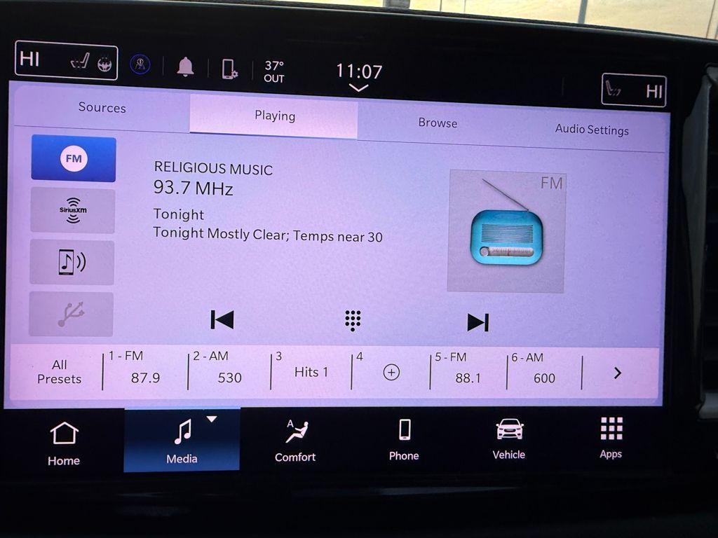 used 2023 Chrysler Pacifica car, priced at $23,000