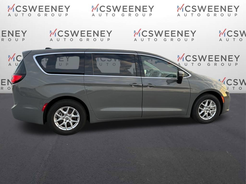 used 2023 Chrysler Pacifica car, priced at $23,000