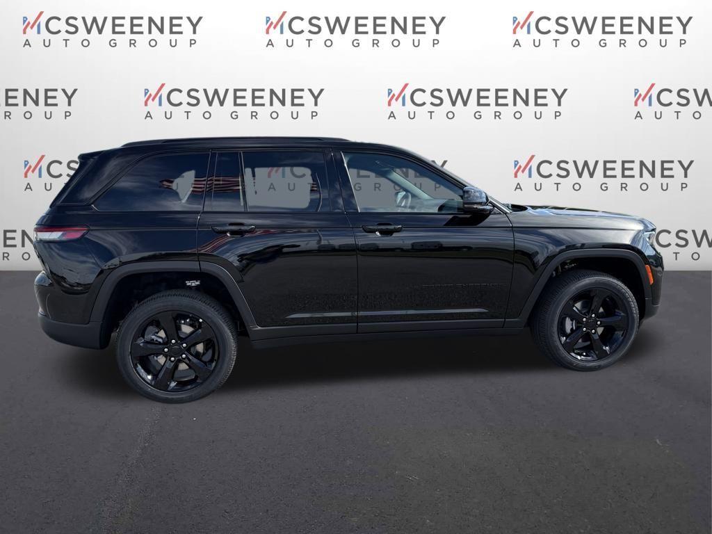 new 2025 Jeep Grand Cherokee car, priced at $32,625