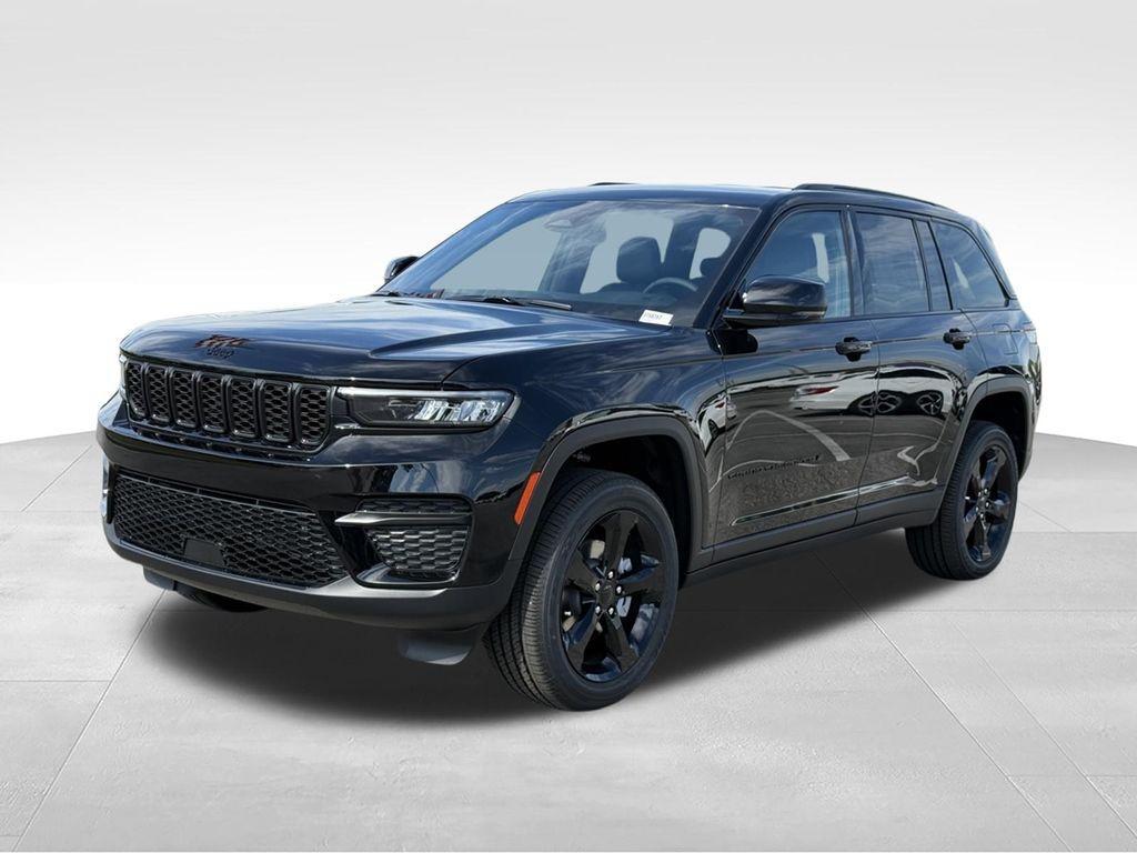 new 2025 Jeep Grand Cherokee car, priced at $35,125