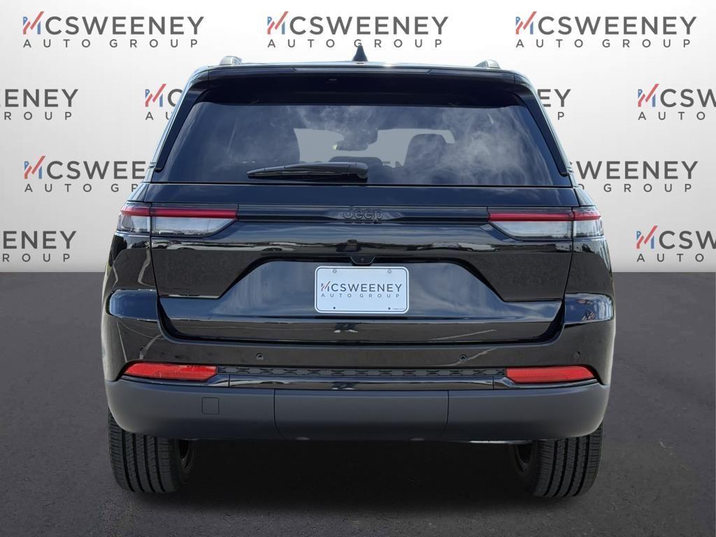 new 2025 Jeep Grand Cherokee car, priced at $32,625