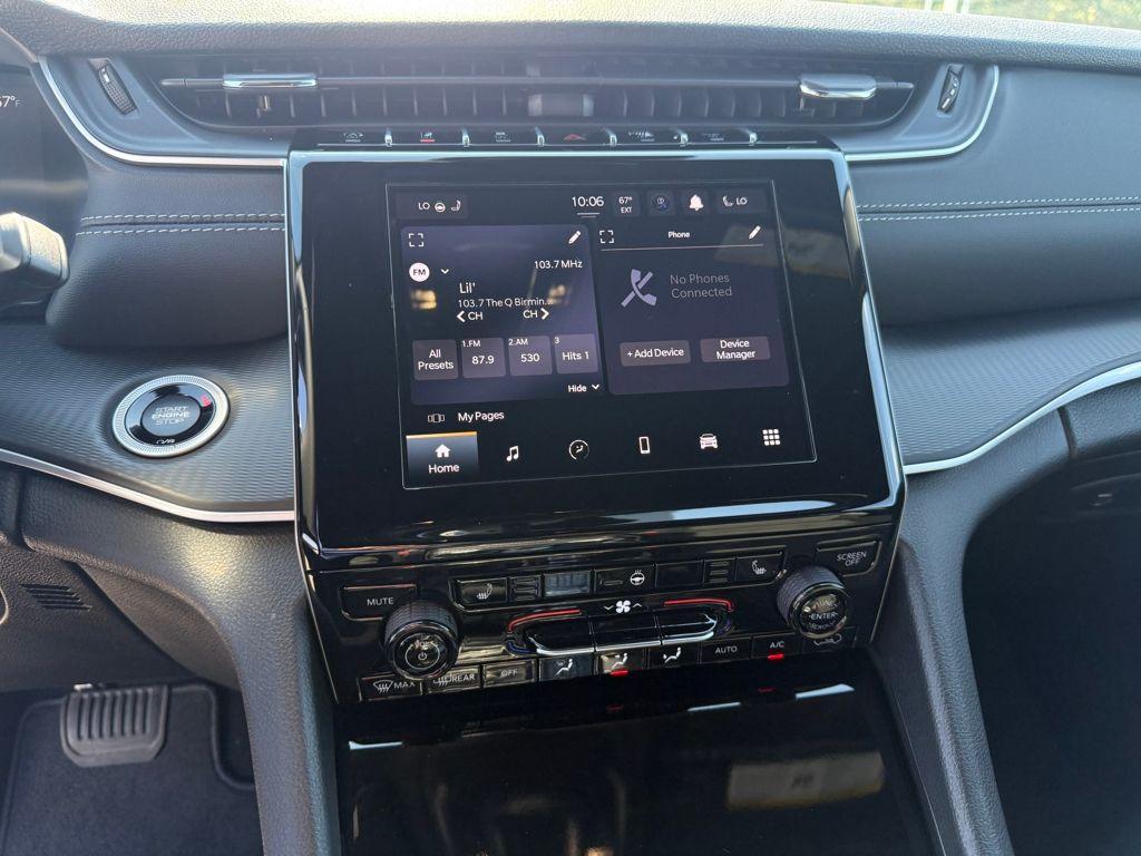 new 2025 Jeep Grand Cherokee L car, priced at $33,375